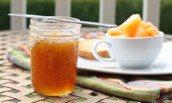 cantaloupe-jam-with-vanilla