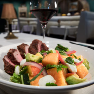 Harris-Ranch_filet-cantaloupe-salad