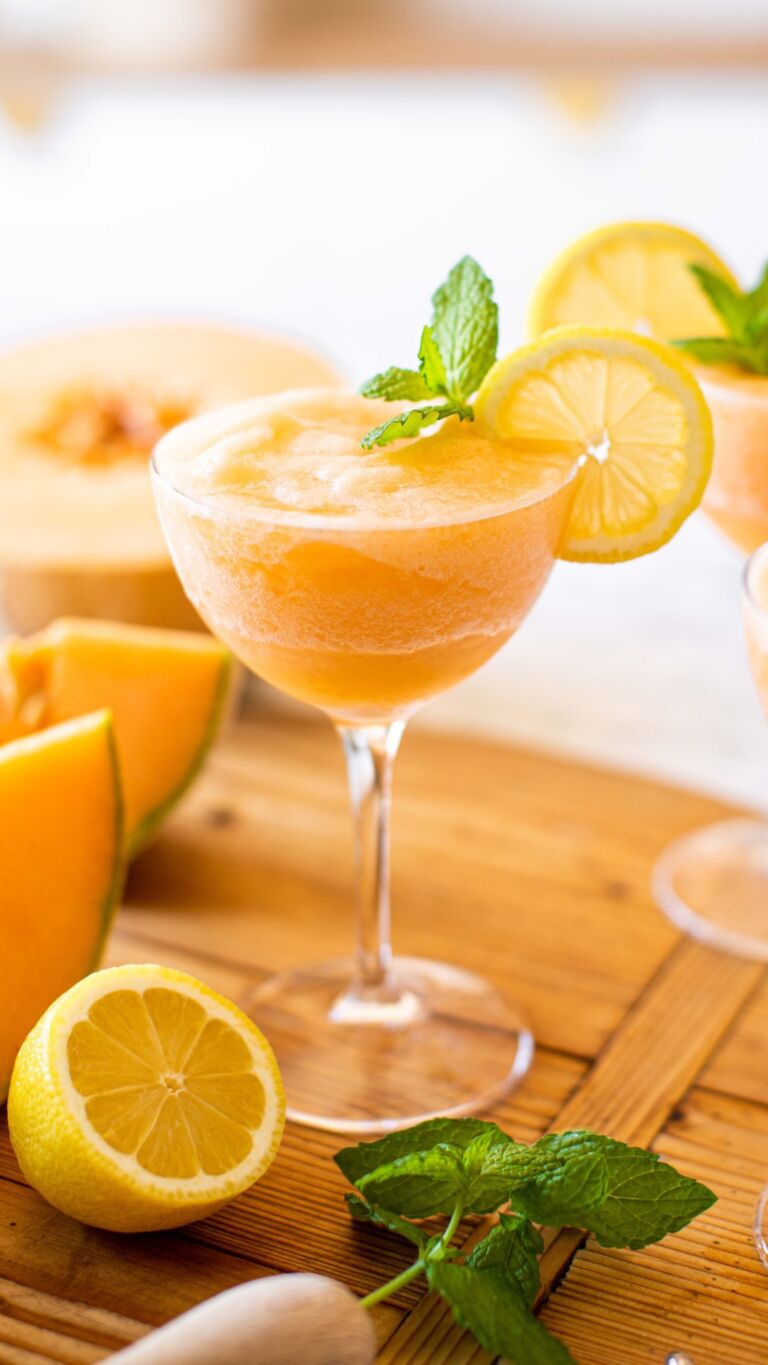 California cantaloupes are here to get you through the heat wave ☀️ 🧊 🍈

Frozen cantaloupe is a must to keep on hand. Whether you blend it into a smoothie, shave it, or make the viral melon ice cream, it is here to get you through the heat!!

Explore our refreshing summer recipes by clicking the link in our bio.
•
•
•
•
•
•
#GotMelons? #MelonMob #Cantaloupe #Cantaloupes #CaliforniaCantaloupe #CaliforniaCantaloupes #Melon #Melons #MelonSeason #CantaloupeSeason #SummerHeat #FrozenFruit #FrozenSnack #KeepCool #HeatWave