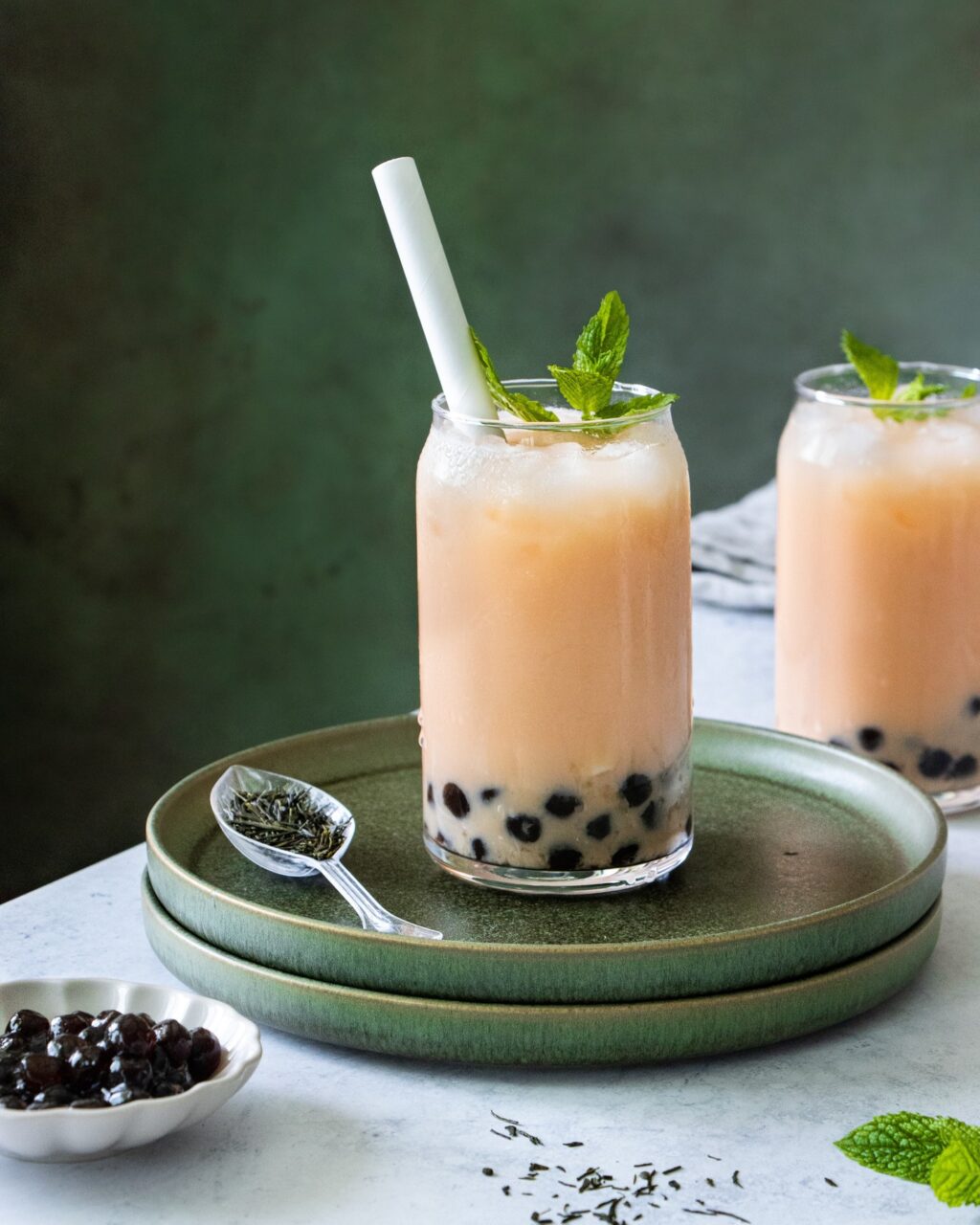 What better way to celebrate #NationalBubbleTeaDay than with a light, refreshing bubble tea made from bright, juicy cantaloupe?🧋🍈🧡

The best part? It’s super easy to make. ⬇️

Just soak your tapioca pearls, juice your cantaloupe, then add a splash of milk, green tea, your sweetener of choice, and ice.

🔗 Click the link in our bio for the full recipe!